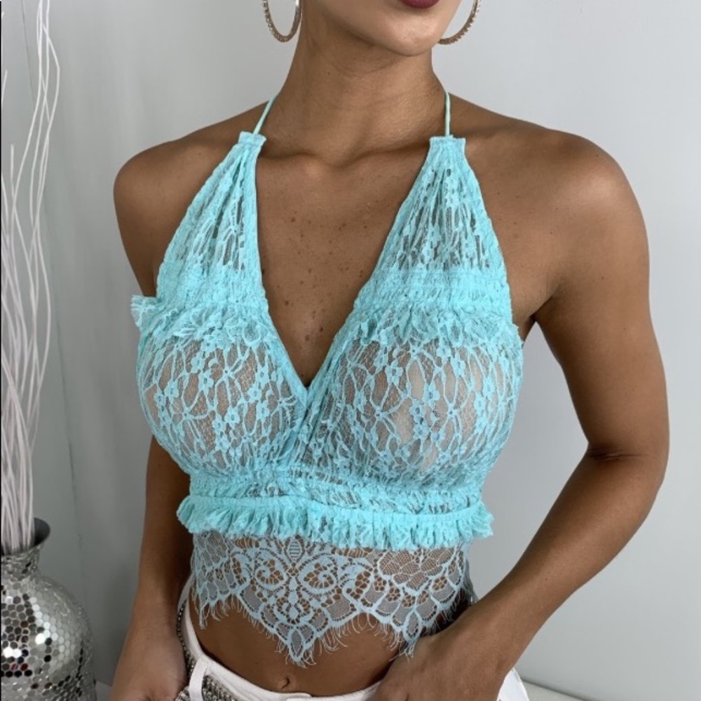 Dainty Aqua crop top